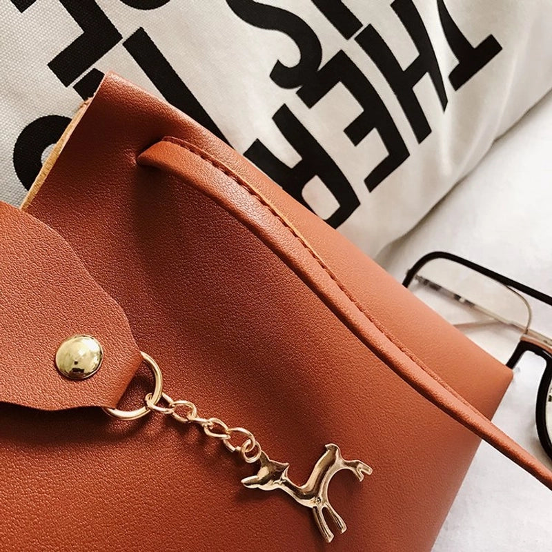 New Simple Wild Trend Messenger Bag