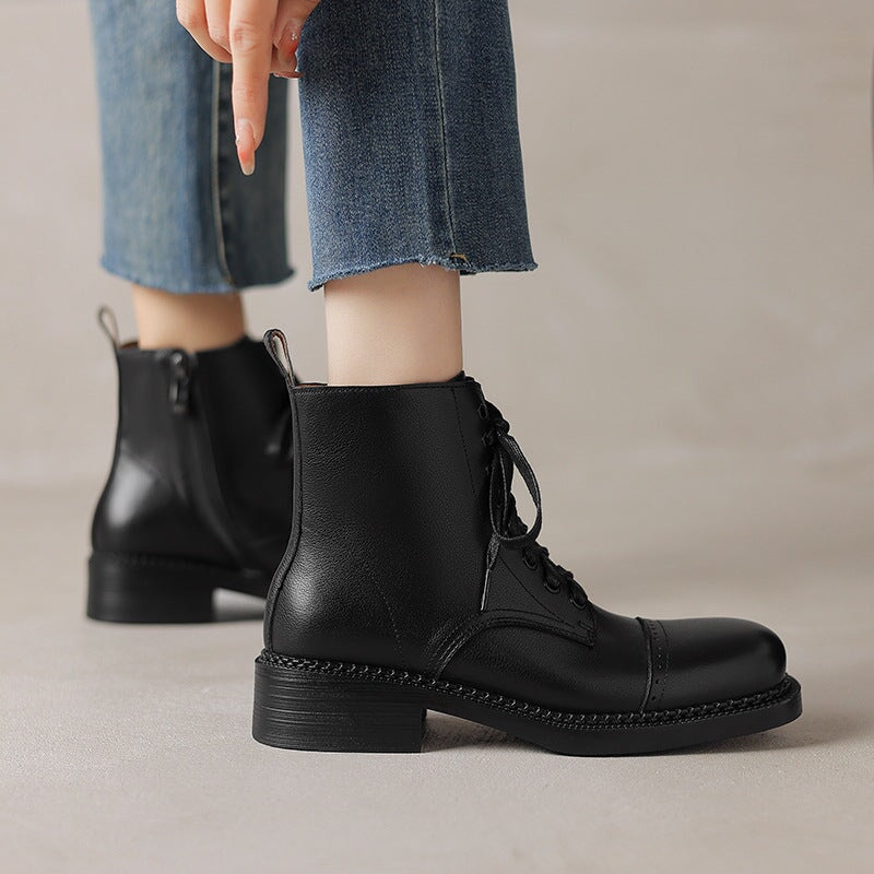 British Style Lace up Leather Martin Boots for Women Combat Boots in Brown/Black