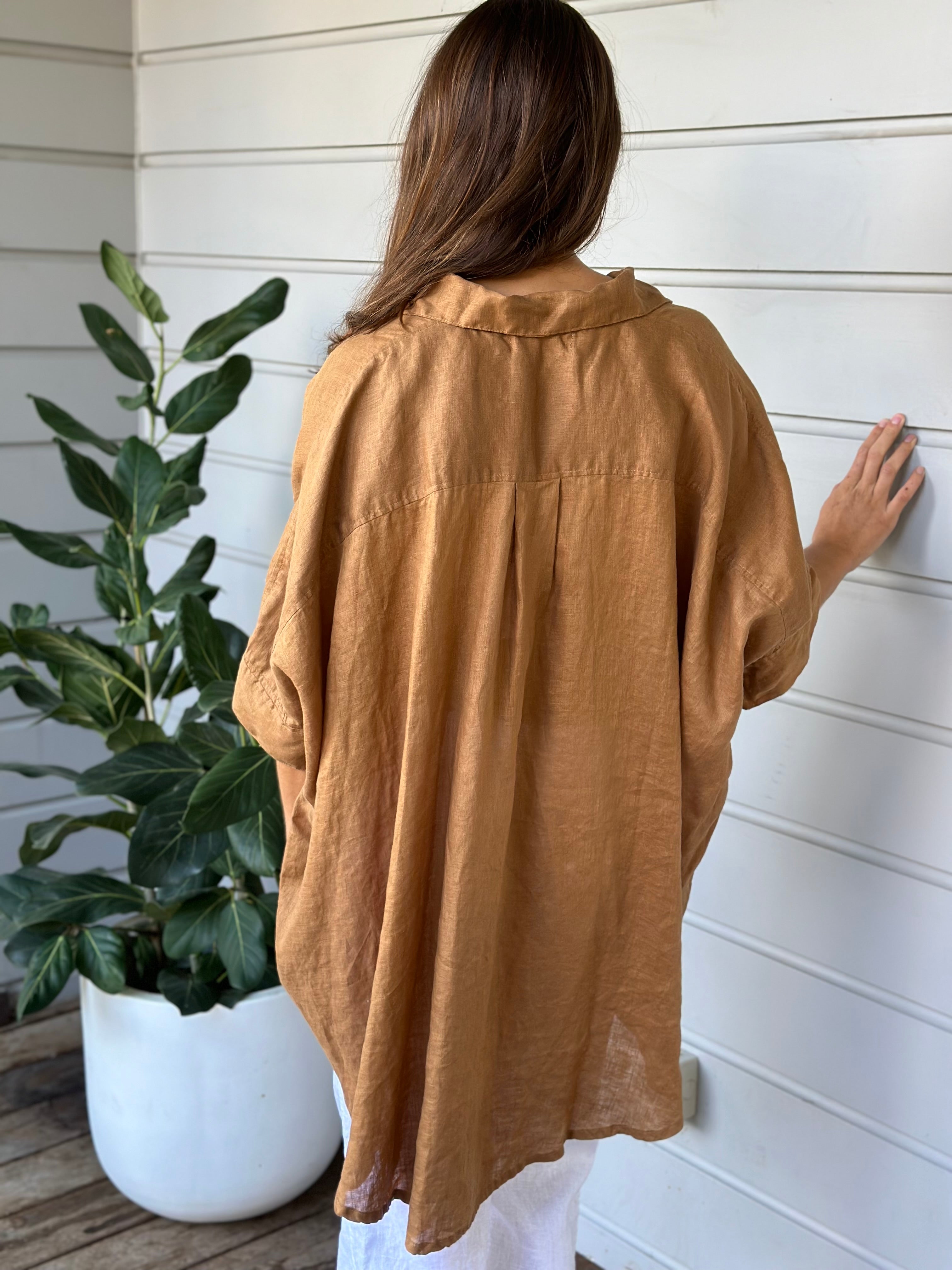issey shirt - caramel linen