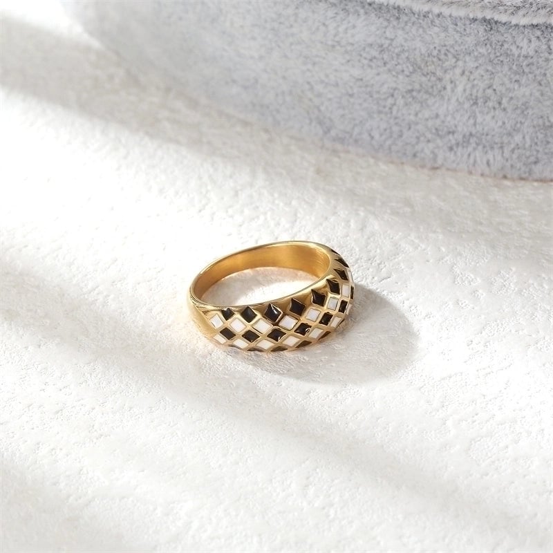 Elegant Minimalist Classic Style Round Stainless Steel Titanium Steel Gold Plated Polishing Plating Rings