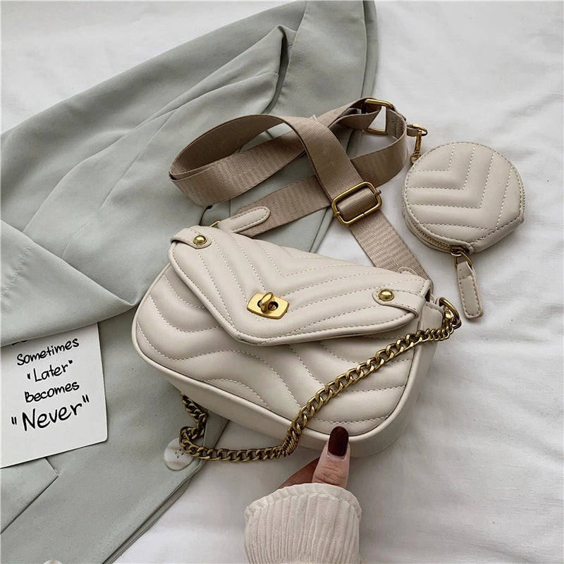Spring New Trendywide Shoulder Strap Chain Messenger Bag Underarm Bag