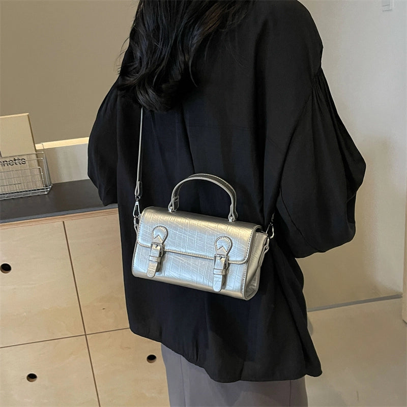 Women's Pu Leather Solid Color Classic Style Sewing Thread Zipper Flip Cover Handbag Crossbody Bag