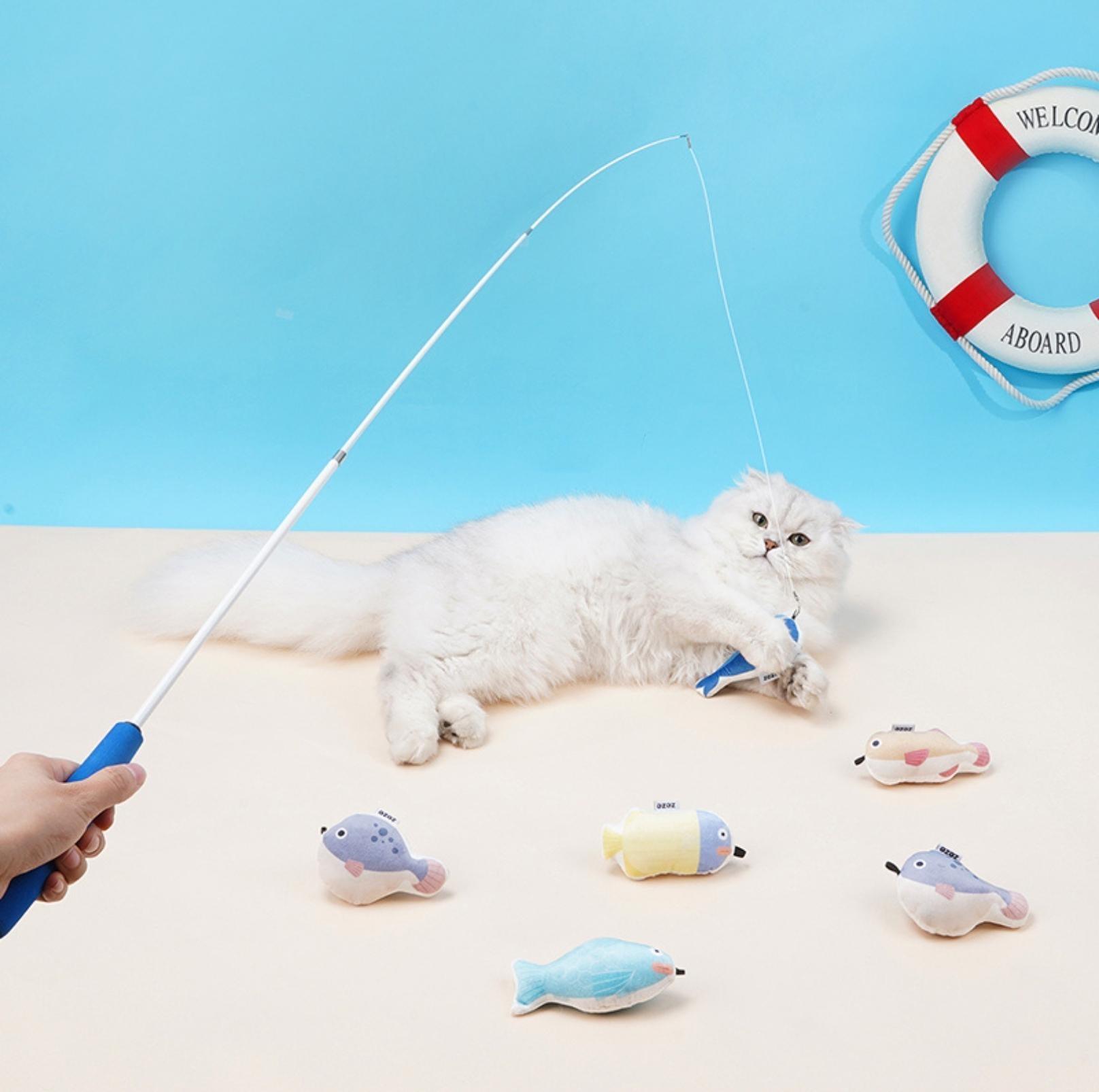 Fishing Your Cat Telescopic Fishing Cat Stick Toy