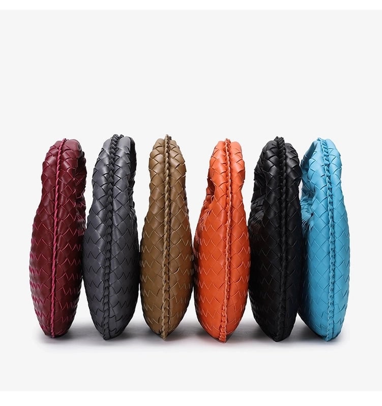 Women's All Seasons Pu Leather Solid Color Basic Oval Zipper Handbag