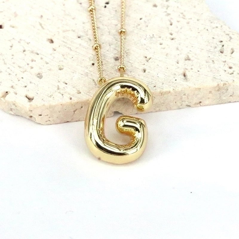 Minimalist Classic Style Letter Copper 18k Gold Plated Pendant Necklace In Bulk
