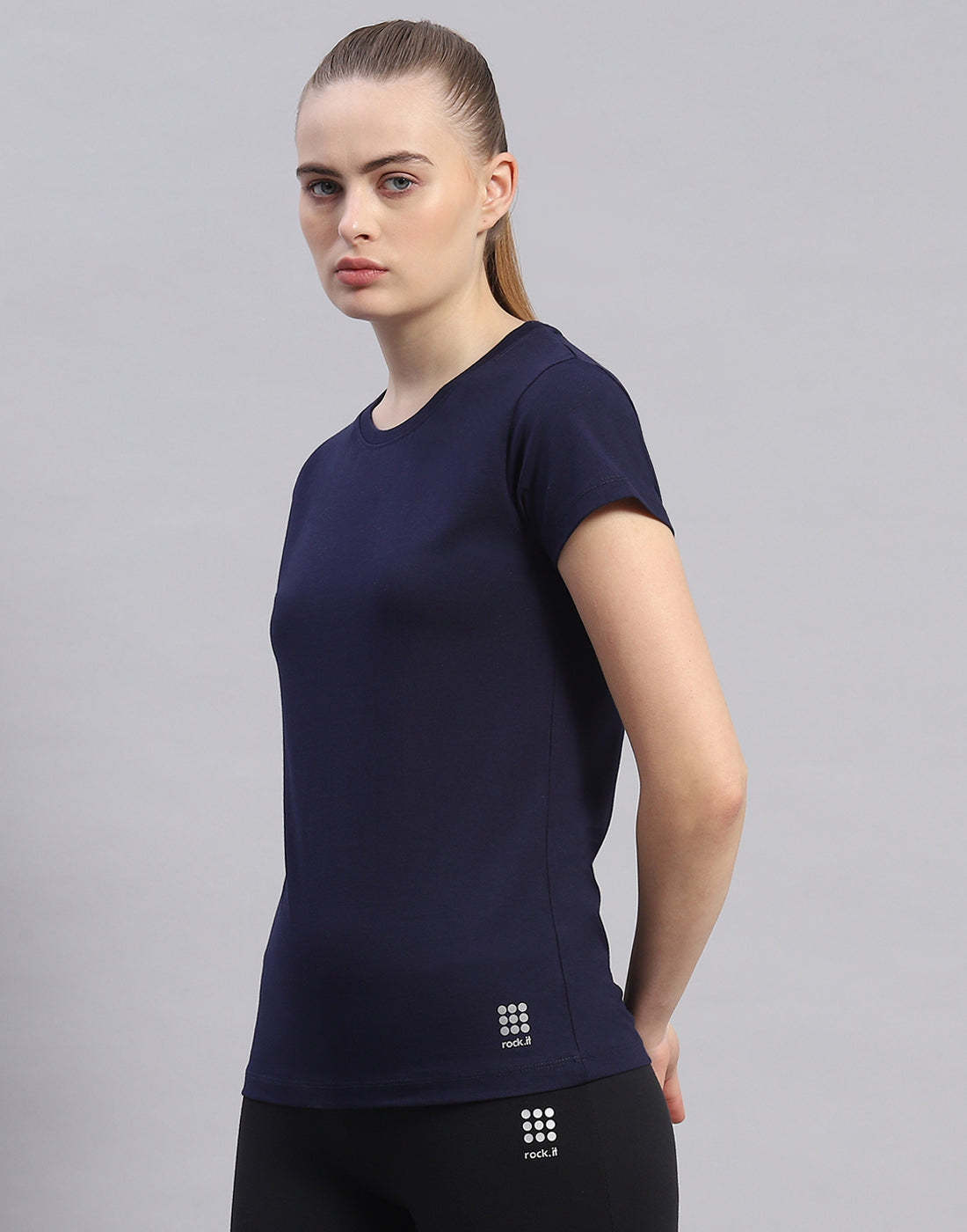 Women Navy Blue Solid Round Neck Half Sleeve Top