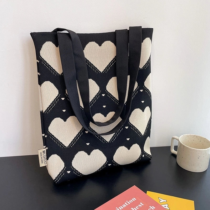 Women's Medium Knit Heart Shape Basic Classic Style Open Shoulder Bag