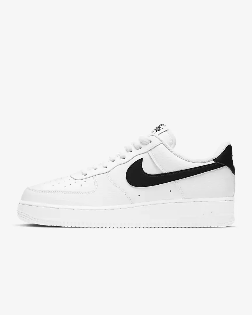 NIKE Air Force 1 '07