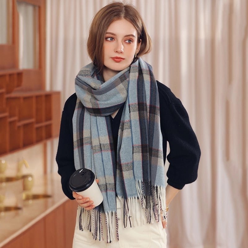 Unisex Vintage Style Minimalist Plaid Polyester Scarf