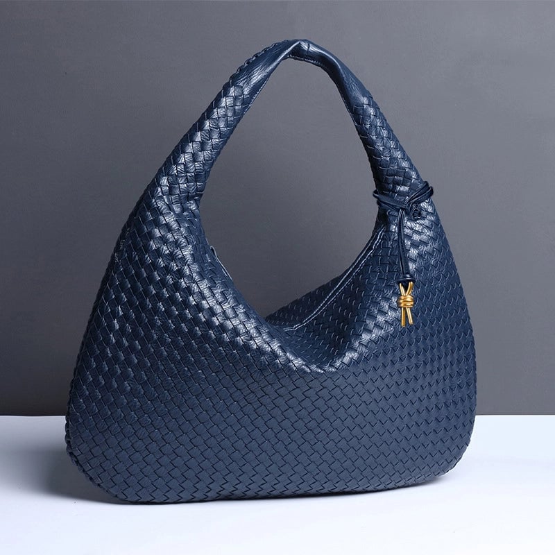 Woven Women's Bag New Fashion Large Capacity Handbag Korean Commuter Leisure Manufacturers Fashion Shoulder Bag
