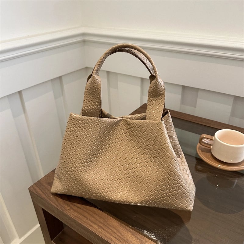 Women's Medium Pu Leather Solid Color Streetwear Magnetic Buckle Bucket Bag