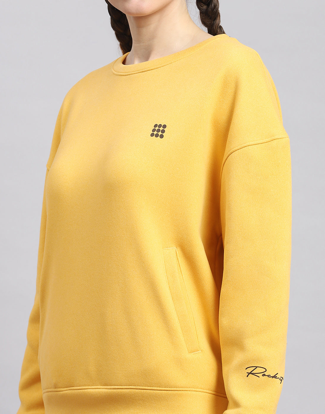 Women Yellow Solid Round Neck Full Sleeve Sweatshirt