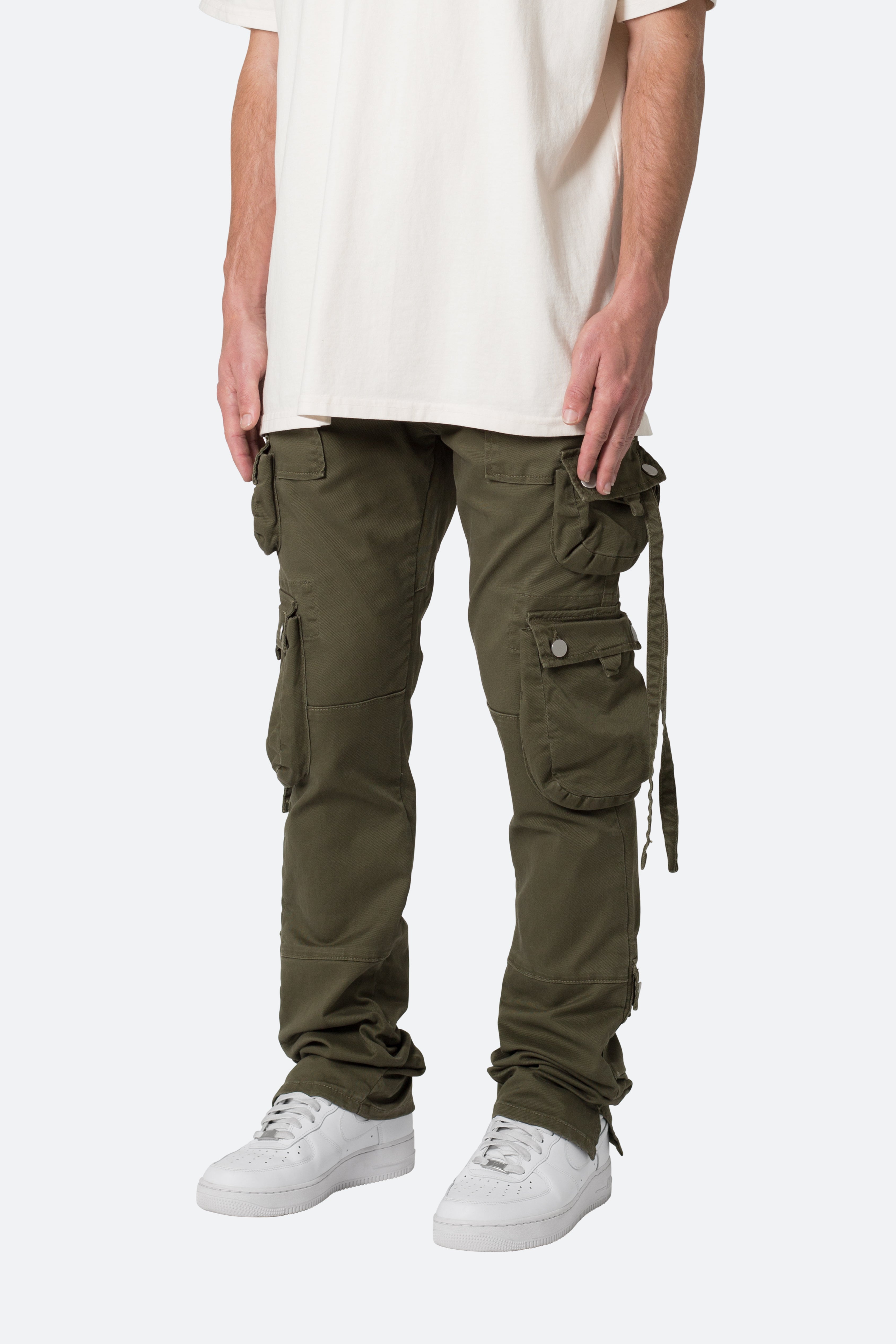 D152 Cargo Pants - Olive