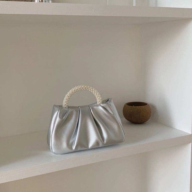 Women's Small All Seasons Pu Leather Solid Color Fashion Pearls Square Magnetic Buckle Cloud Shape Bag