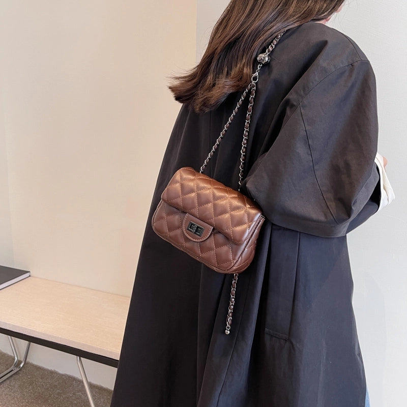 Women's Pu Leather Solid Color Classic Style Sewing Thread Square Lock Clasp Shoulder Bag Crossbody Bag