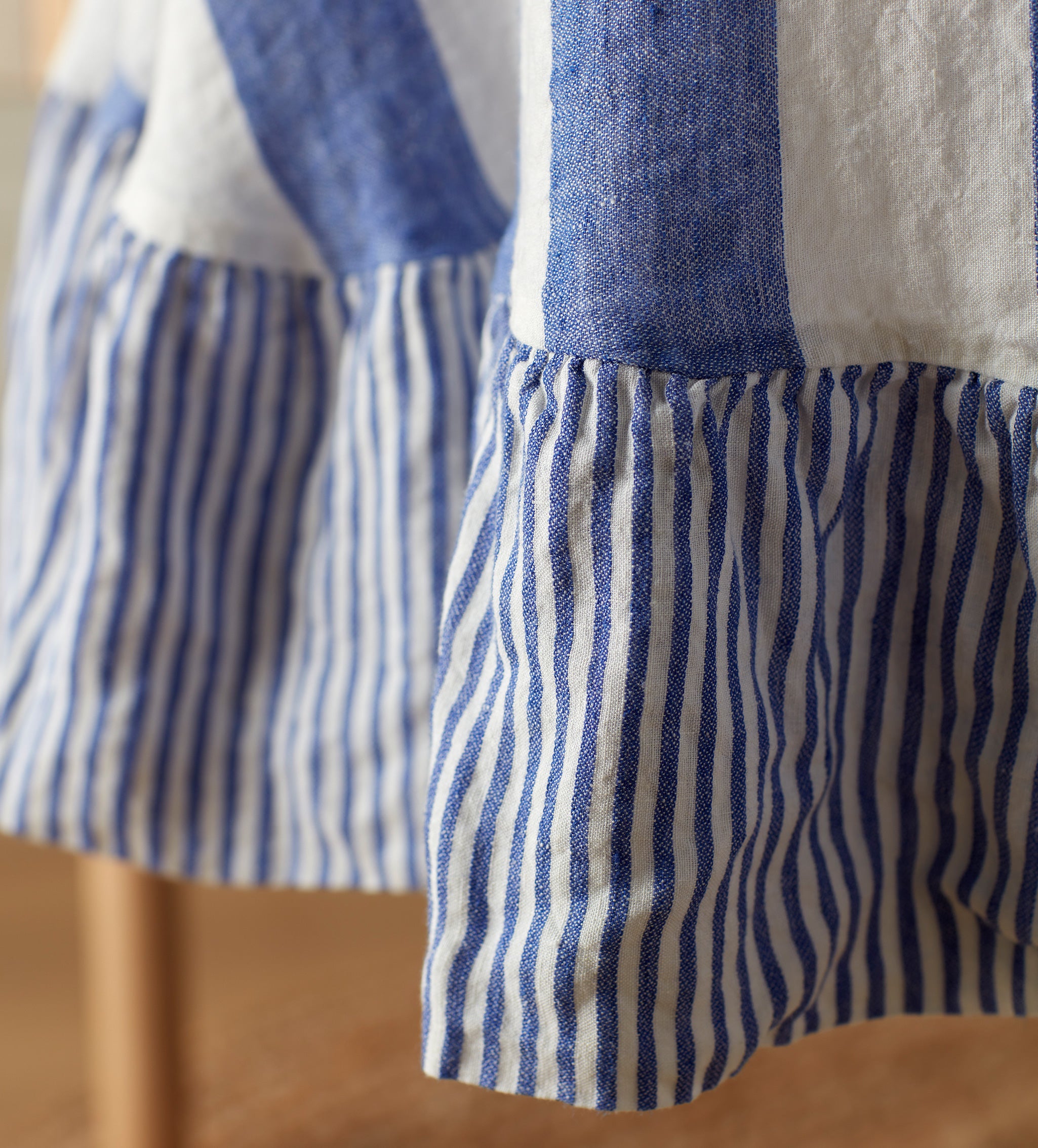 100% Linen Frill Tablecloth