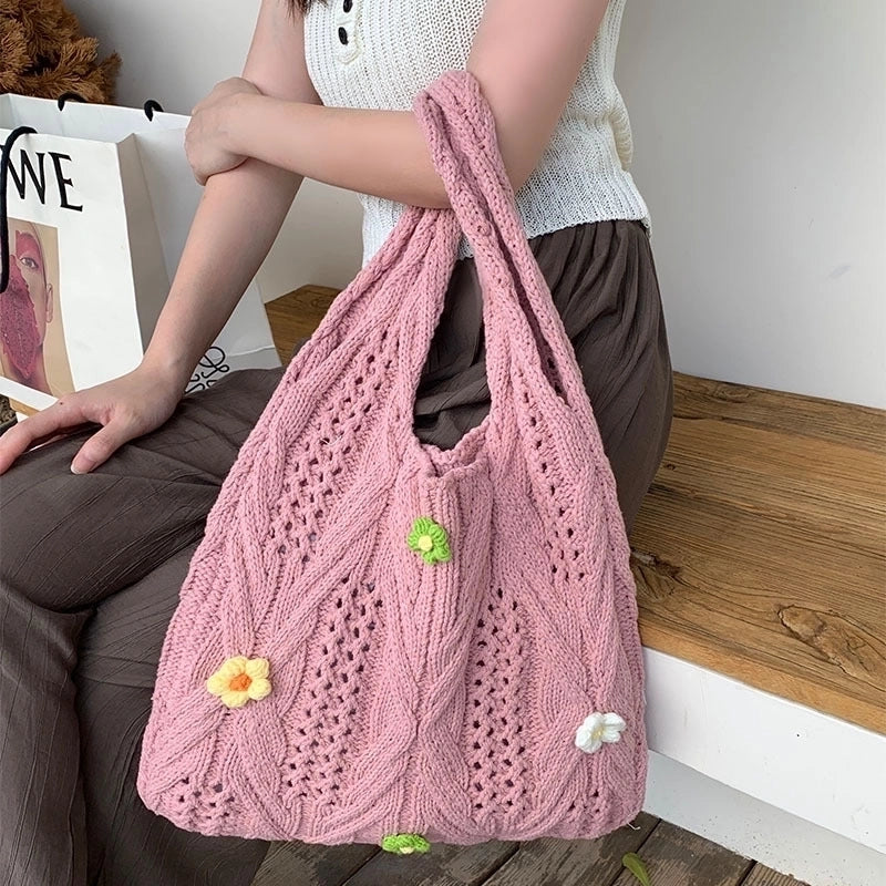 Women's Medium Knit Solid Color Flower Basic Vintage Style Weave Square Open Shoulder Bag