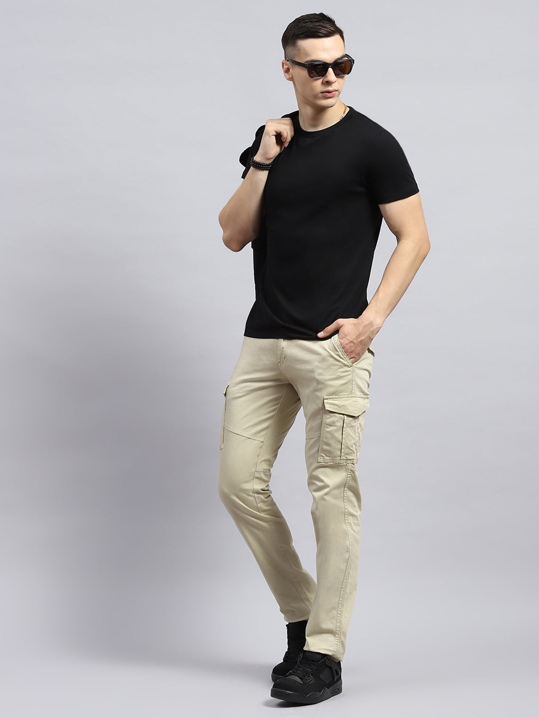 Men Beige Solid Cargo Cargo