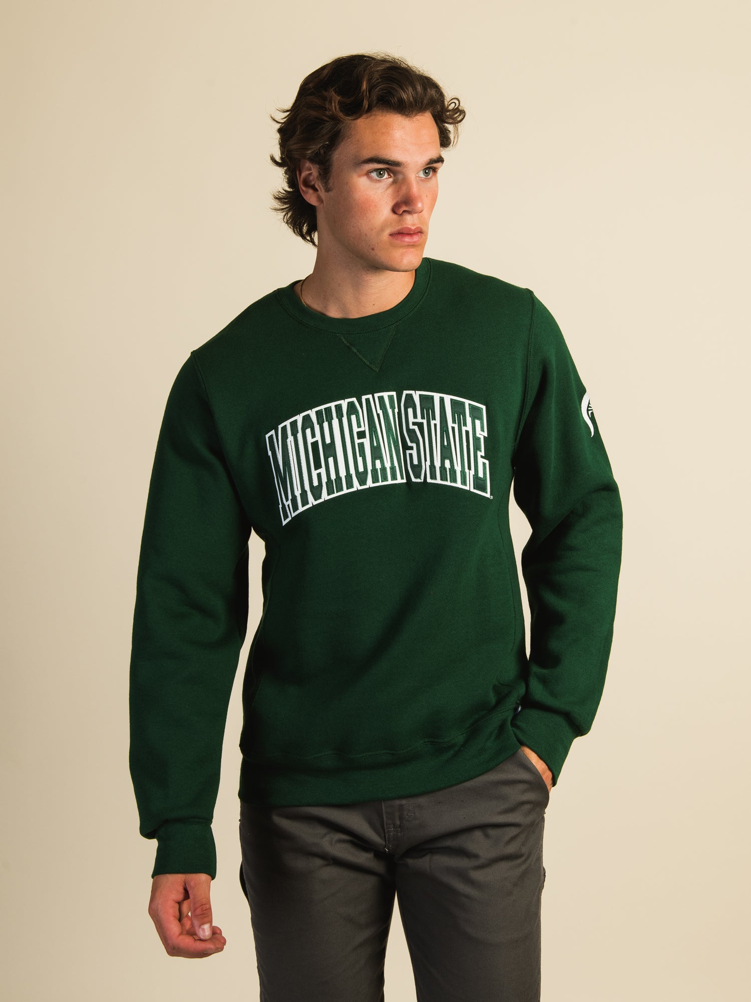 RUSSELL MICHIGAN STATE SLEEVE EMBROIDERED CREW