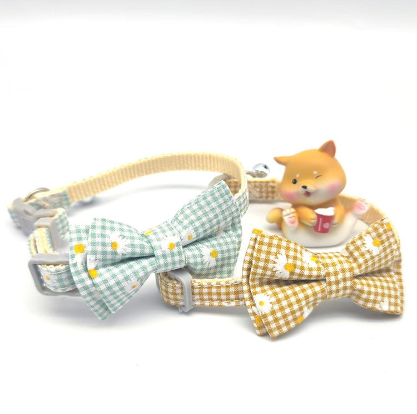 Pet Adjustable Bow Collar with Daisy Pattern