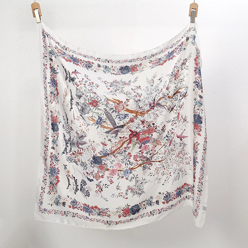 Women's Minimalist Classic Style Flower Cloud Brocade Printing Silk Scarf