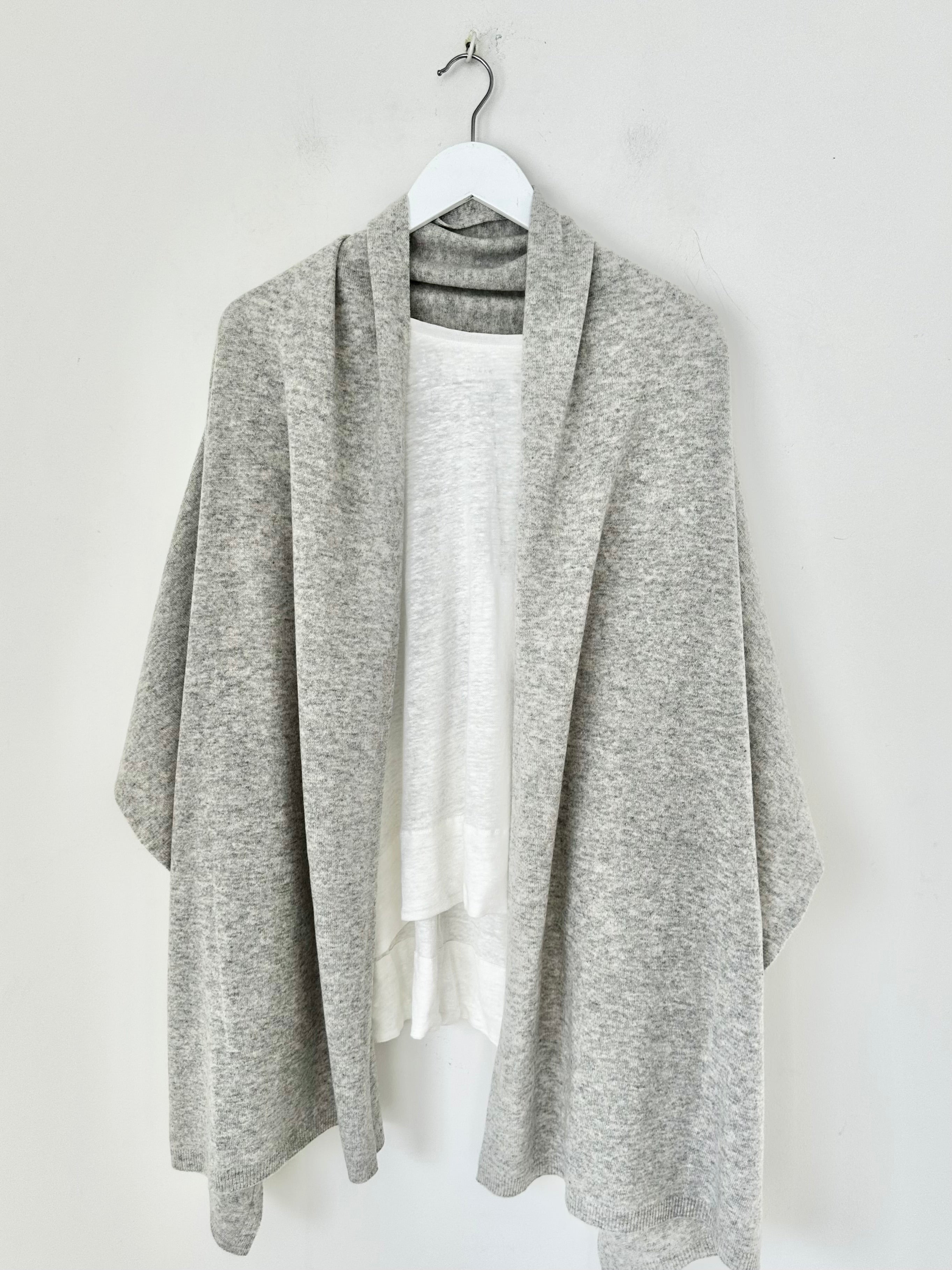 large cashmere scarf- grey marle