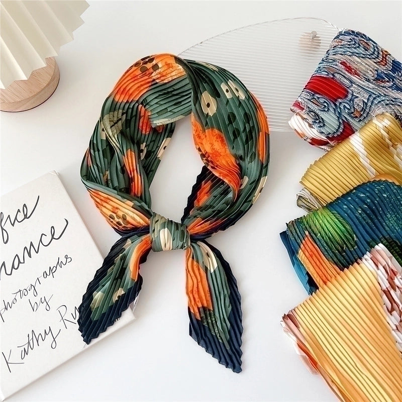 Women's Cartoon Style Minimalist Color Block Polyester Printing Silk Scarf
