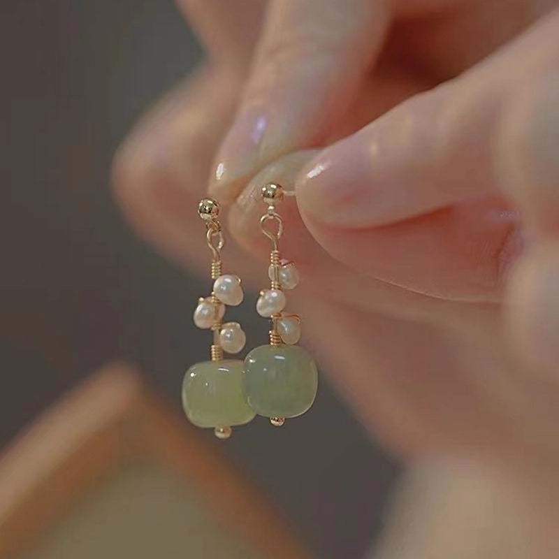 Fashion Geometric Alloy Plating Artificial Pearls Women's Earrings 1 Pair