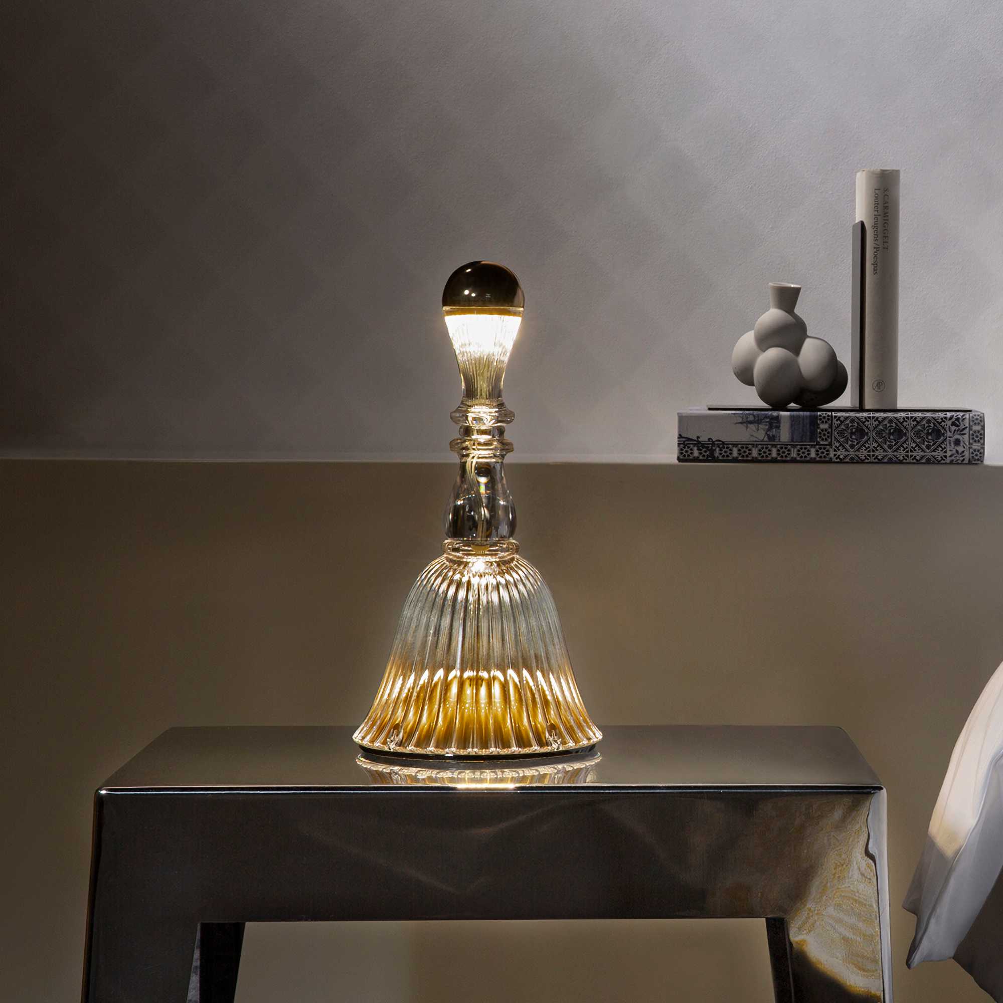 Ramun Bella lamp. gold