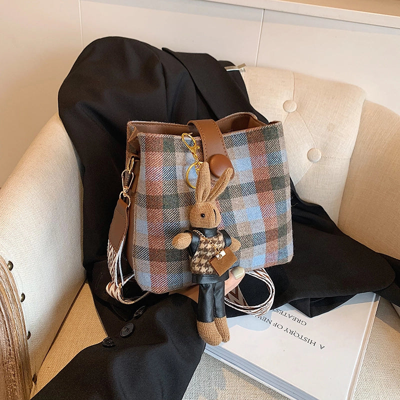 Woolen Bag Women's Large Capacity Shoulder Bag Cloth Bag Texture Commuter Bucket Bag