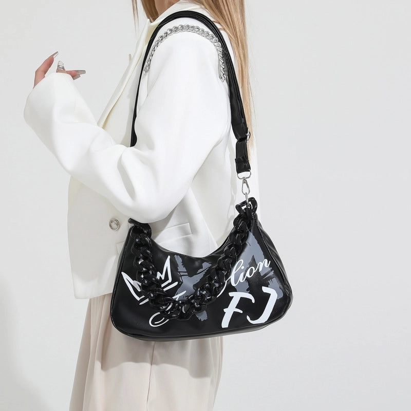 Women's Medium Pu Leather Letter Streetwear Zipper Underarm Bag