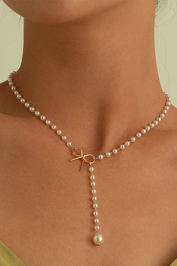 Gold Bowknot Pearl Pendant Necklace