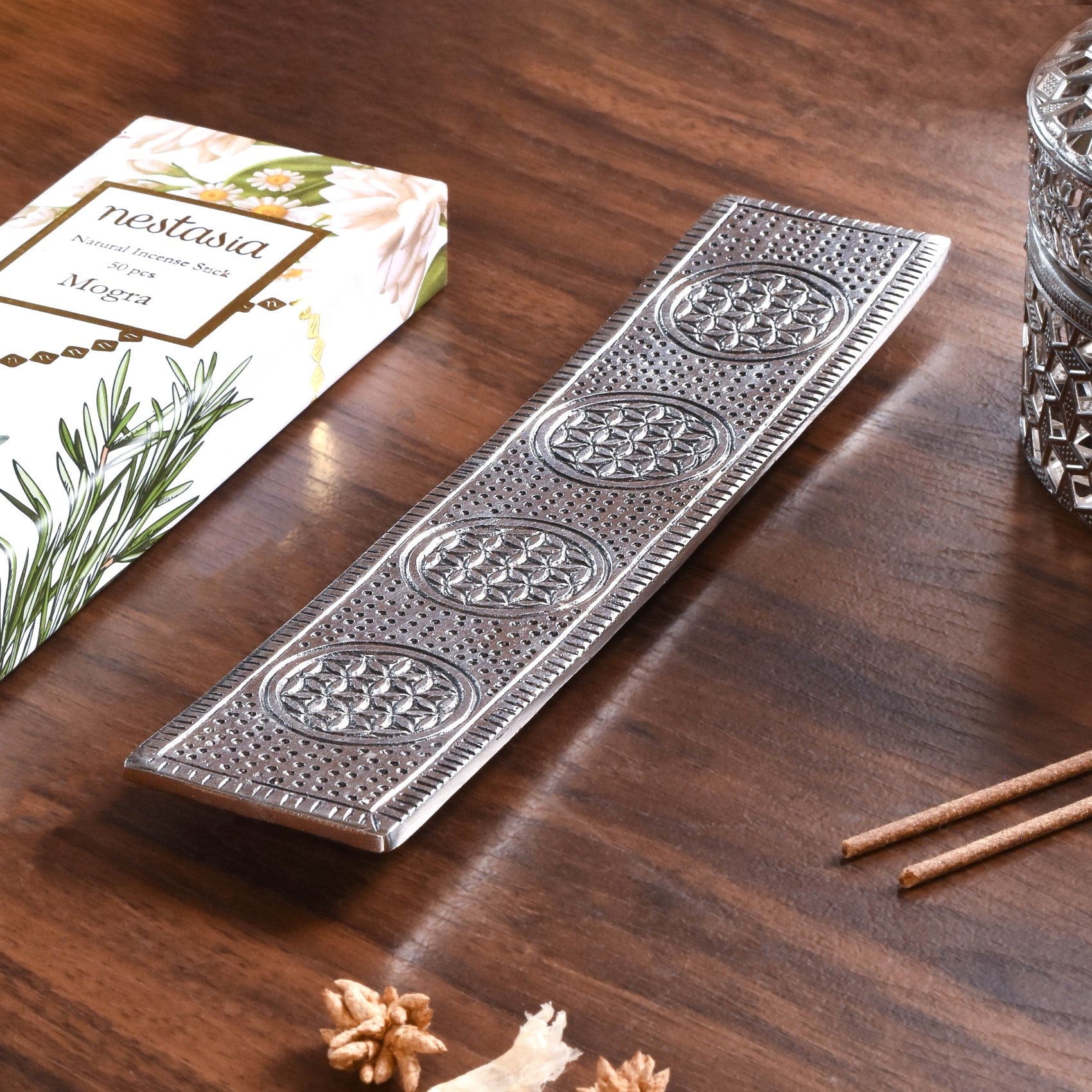 Ash Catcher Metal Agarbatti Stand With Mogra Incense Sticks