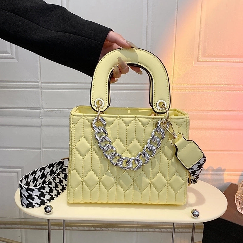 Women's Medium All Seasons Pu Leather Solid Color Fashion Chain Square Zipper Handbag