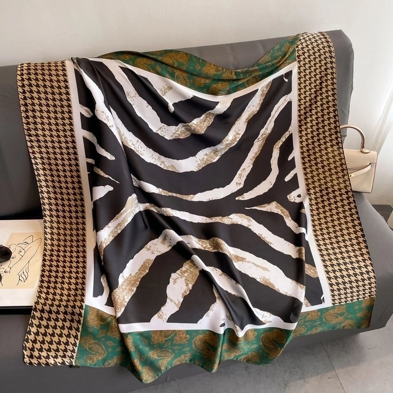 Women's Vintage Style Letter Color Block Polyester Silk Scarves