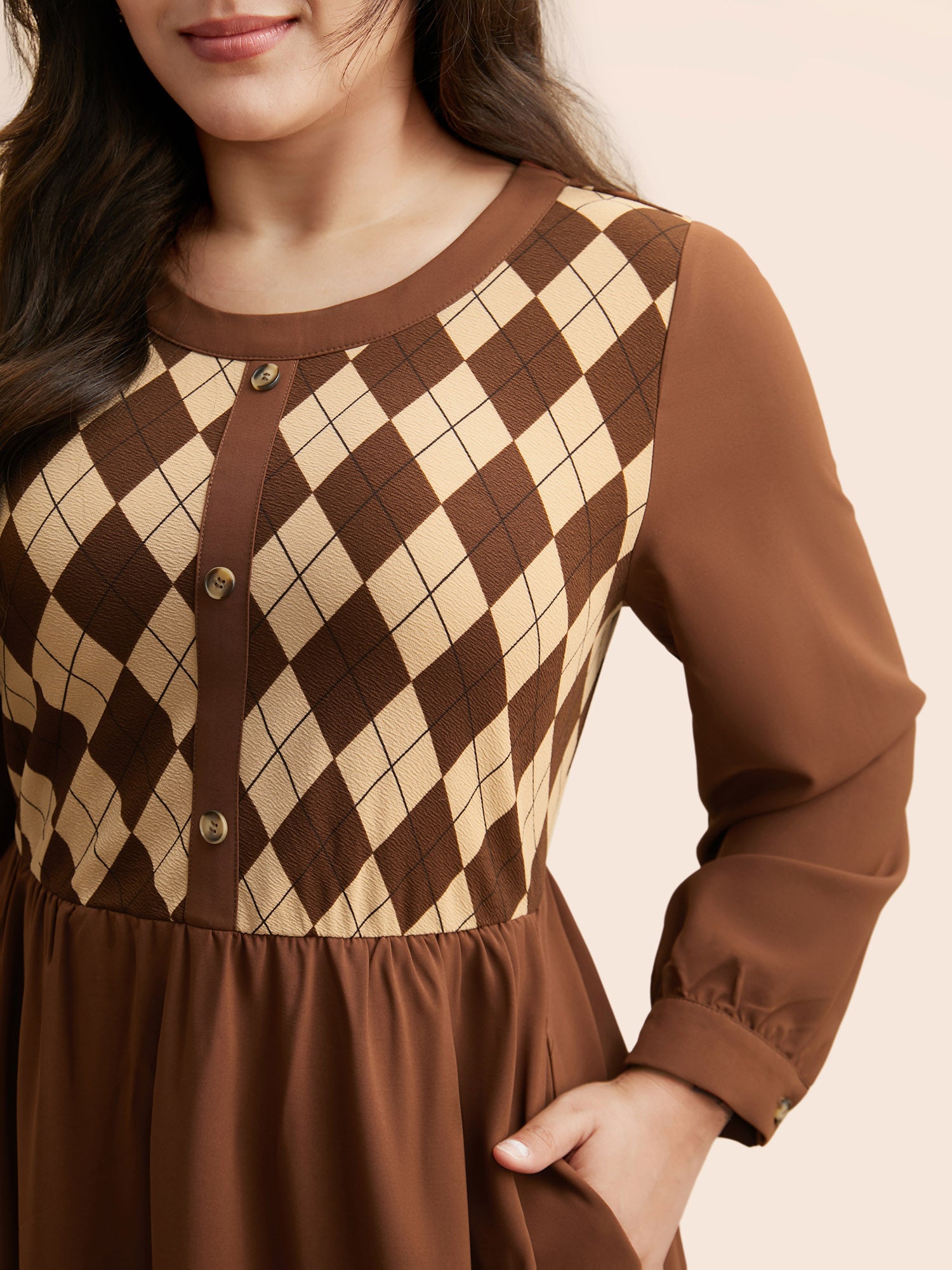 Geometric Crew Neck Button Detail Dress