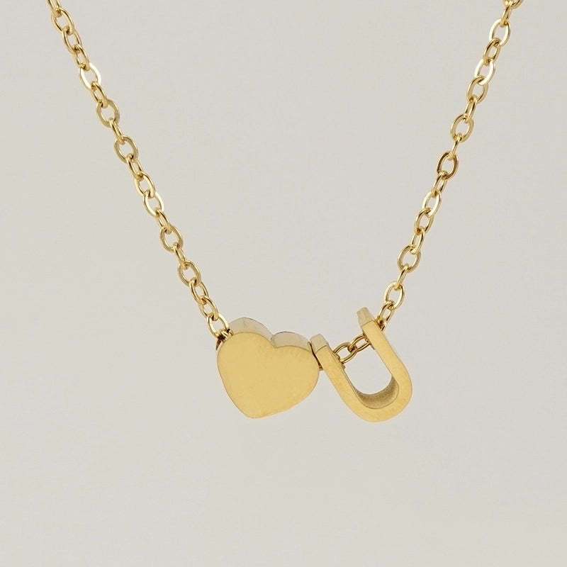Fashion Letter Heart Shape 304 Stainless Steel 18K Gold Plated Gold Plated Stainless Steel Necklaces
