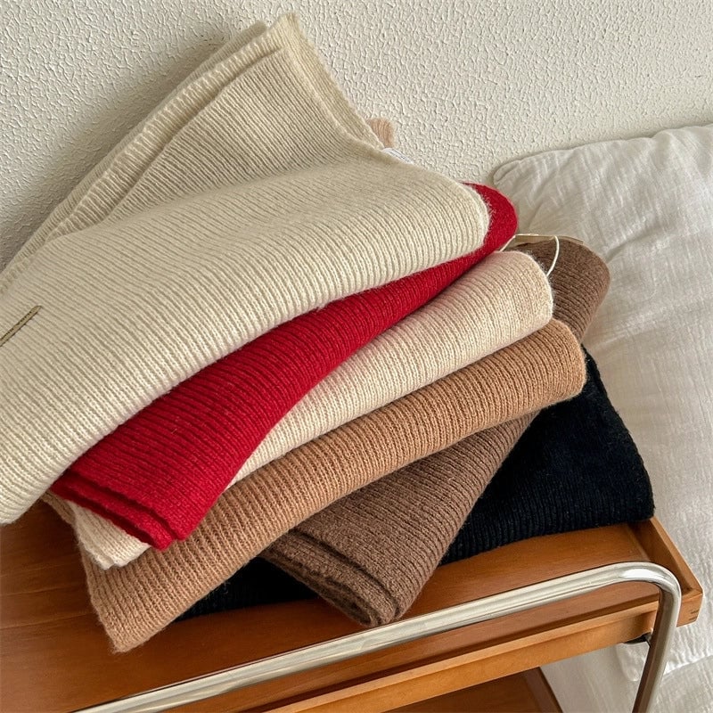 Women's Basic Solid Color Wol Knitted Scarf