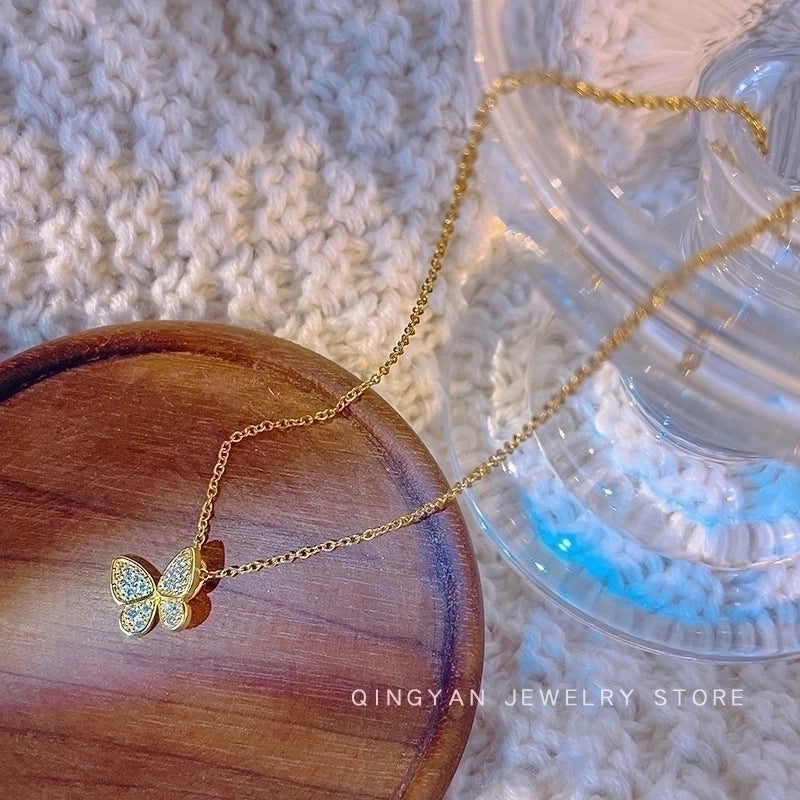 Fashion Round Titanium Steel Inlay Zircon Pendant Necklace
