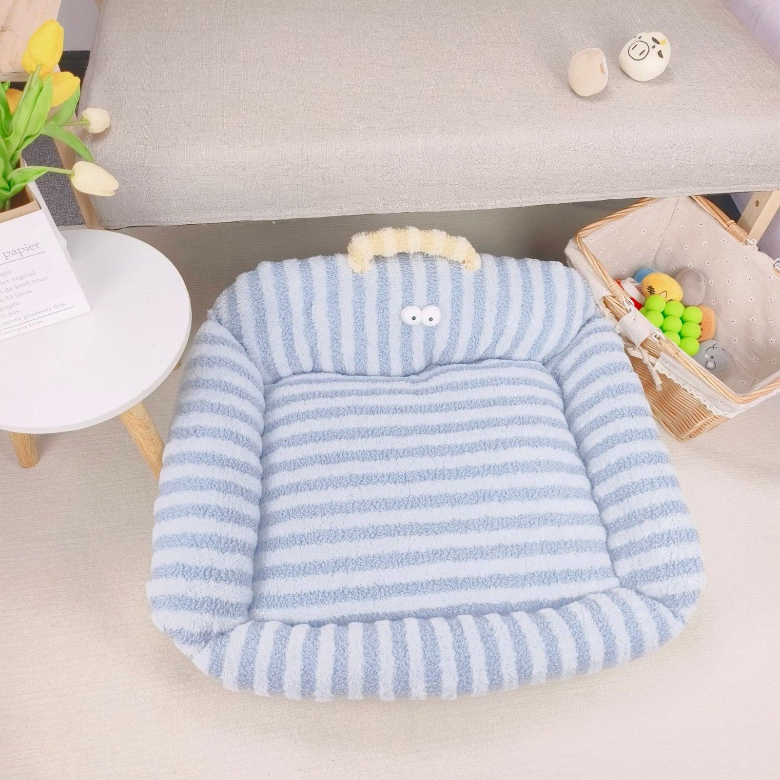 Cartoon Striped Pet Sofa Bed for All Seasons