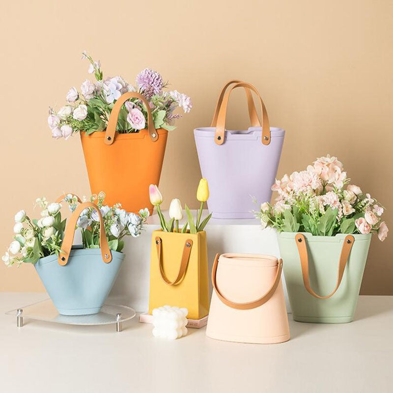 Garden Essentials Handbag Vase