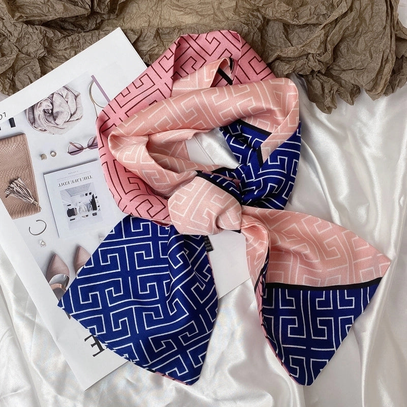 Women's Elegant Geometric Satin Printing Silk Scarf