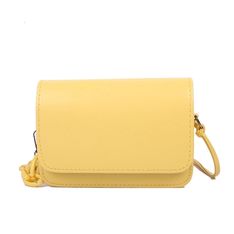 Women's Medium Pu Leather Solid Color Vintage Style Classic Style Magnetic Buckle Crossbody Bag