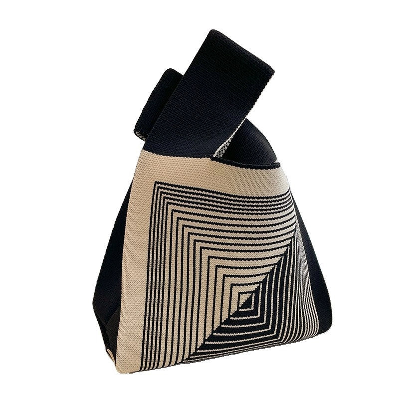 Women's Small Polyester Letter Floral Elegant Streetwear Square Open Handbag