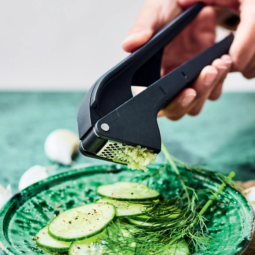 ERGOLOGICS GARLIC PRESS