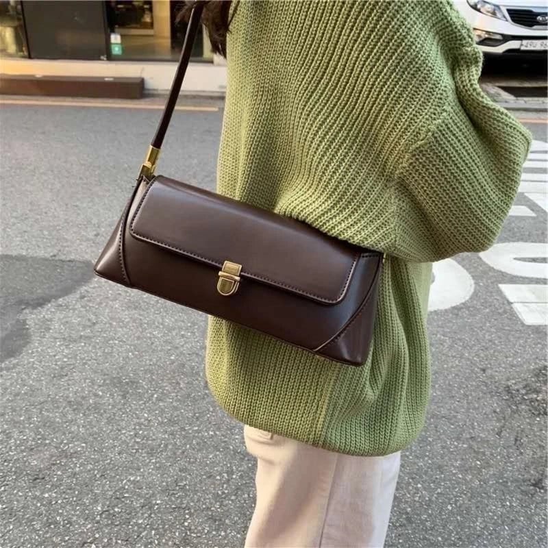 Women's All Seasons Pu Leather Solid Color Elegant Square Lock Clasp Baguette Bag