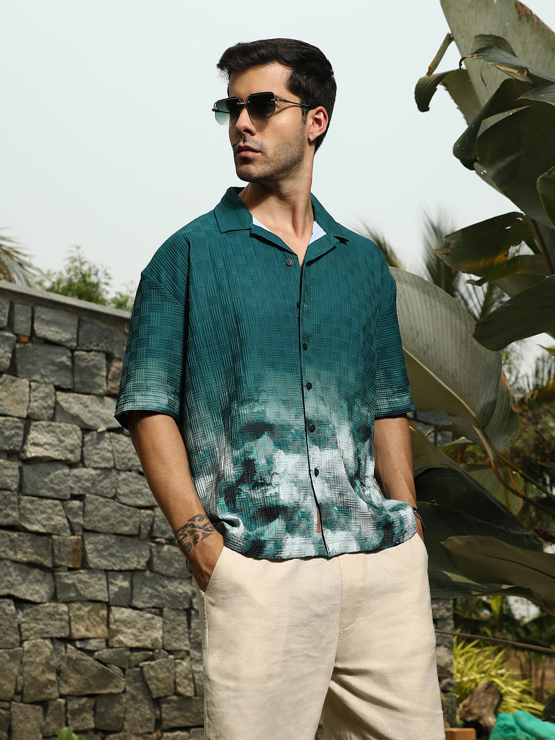 Abstract-Ombre Oversized Shirt