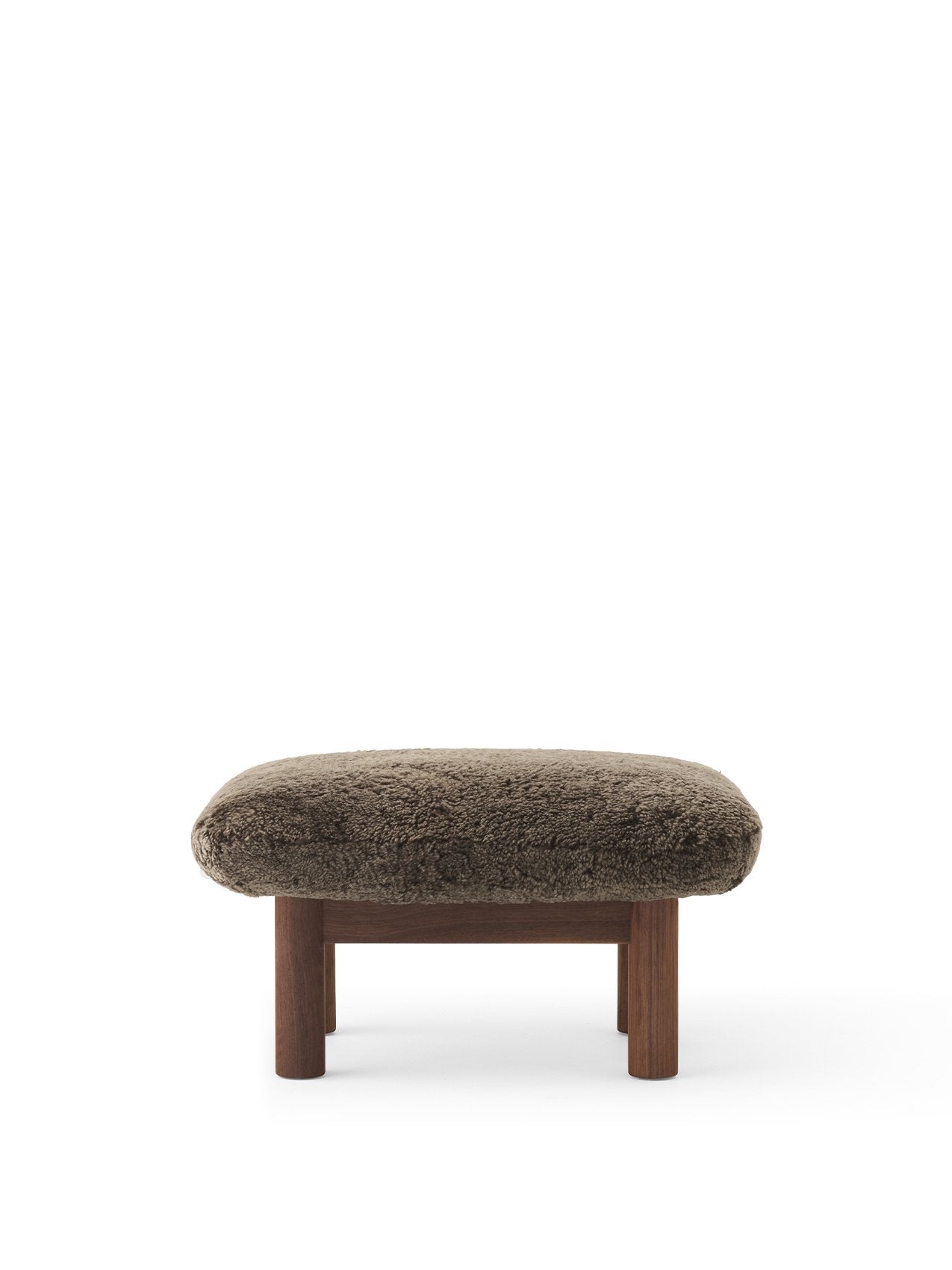 Brasilia Ottoman. Sheepskin