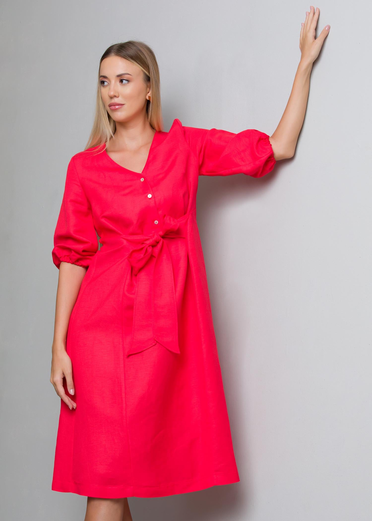 Front tie detail dress