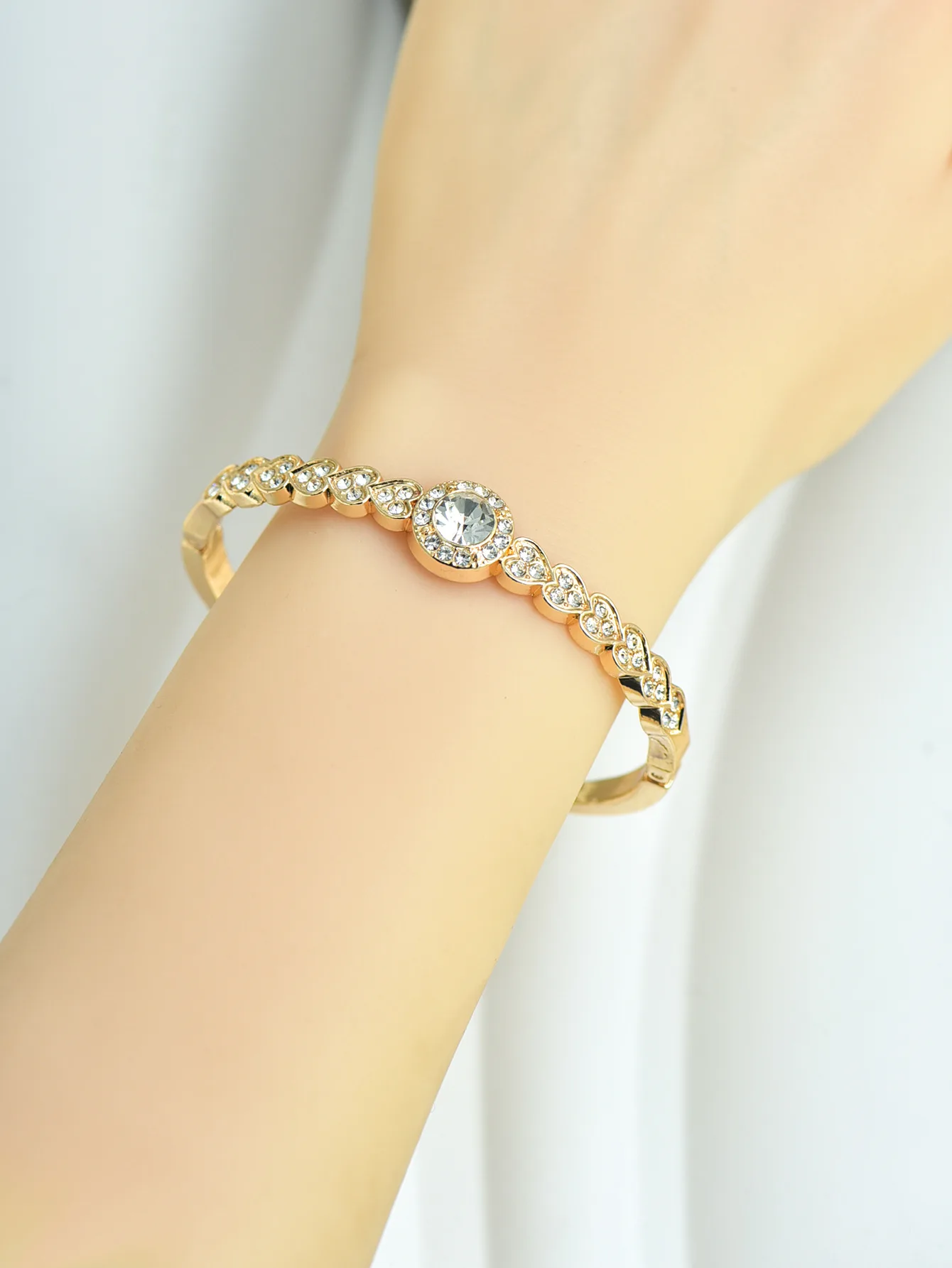 Ins Hot Sale Folding Open Bracelet Metal Vintage Full Diamond Jewelry Women's Bracelet